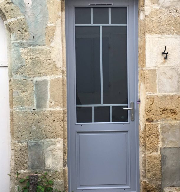 Porte d'entrée bois